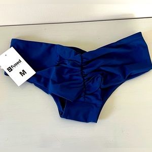 BNWT Fused Hawaii Kona bottoms size M